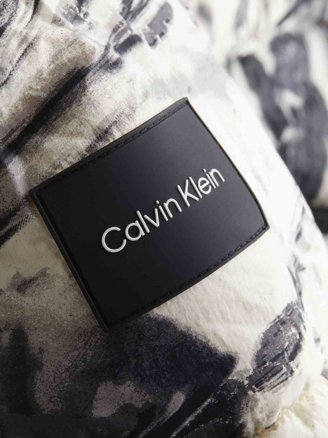 Piumini Bianco Calvin Klein